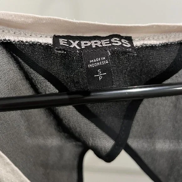 Express sheer open back top - Picture 7 of 7
